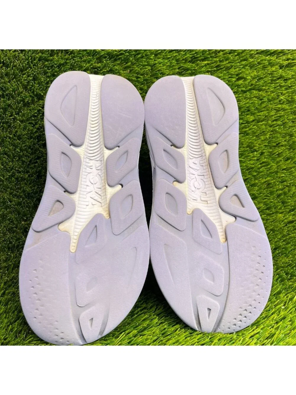 Hoka seller notes